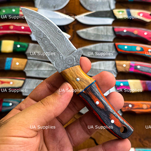 Vente en gros de couteaux de chasse à lame fixe de qualité industrielle, collection de couteaux à dépecer en acier Damas, pour le camping en plein air et la survie - Product Image 6