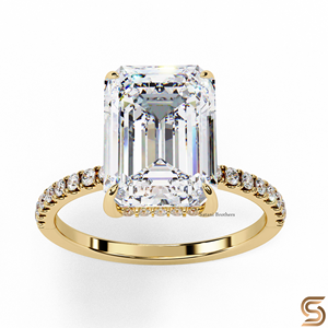 Bague de fiançailles en or massif 14 carats avec moissanite taille émeraude 2,50 carats 9x7 mm, sertie griffes et pavé, pour femme - Product Image 3