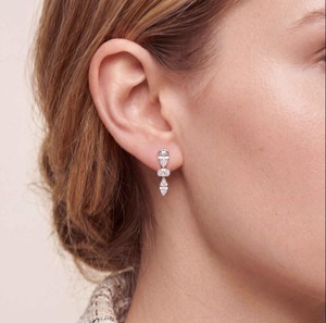 Boucles d'oreilles pendantes en or rose 9 carats avec diamants de laboratoire taille poire, ovale et marquise, 4,08 CTW, sertis clos, éblouissantes - Product Image 3