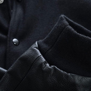 Veste universitaire pour homme de haute qualité, décontractée, en coton molletonné avec corps en laine et design en cuir à motifs. - Product Image 4
