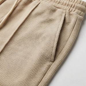 Ensemble décontracté deux pièces pour homme en tissu éponge polyester-coton à séchage rapide, polo zippé à manches courtes et pantalon, idéal pour l'extérieur - Product Image 5