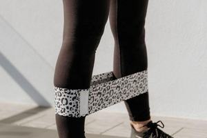 Bandes de Résistance en Tissu Imprimé Léopard avec Logo Personnalisé pour Yoga, Gym et Exercices – Boucles en Latex pour Fitness - Product Image 6