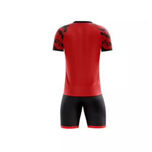 ผู้ผลิตตามสั่ง นำเสนอชุดฟุตบอลแบบซับลิเมชั่นพร้อมโลโก้ตามสั่ง จัดส่งเร็วทั่วโลกสำหรับผู้ซื้อจำนวนมาก - Product Image 3