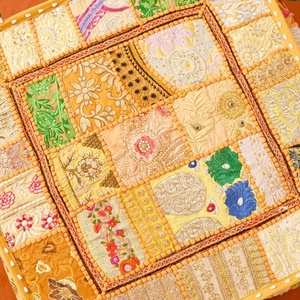 Coussins de sol hippy housse de coussin décorative bohème coussin patchwork sari - Product Image 4