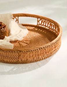Panier de présentation rond en rotin à motif en boucle, plateau en osier artisanal avec poignées intégrées classiques, idéal pour l'aménagement de cafés - Product Image 4