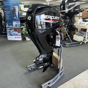 Offre Exceptionnelle Prête à l'Expédition - Nouveau Moteur Hors-Bord 40ELPT 40 CV 4 Temps Arbre de 20 Pouces à Vendre Rapidement avec Garantie d'un An - Product Image 2