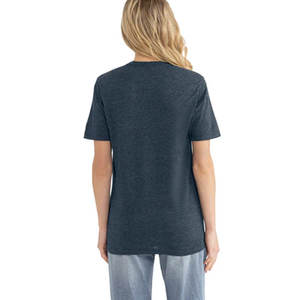 Camiseta 6200 Festival, 65% Poliéster, 35% Algodón Peinado Anillado, Corte Regular, Cuello Redondo, Varias Tallas - Product Image 2