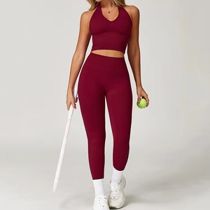 Ensemble de sport sans couture pour femme, col licou, dos élégant, côtelé, avec taille cintrée et effet push-up fessier, pour yoga et entraînement en salle de sport - Product Image 3