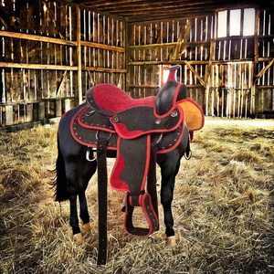 TI101OA053 Silla de montar western personalizada de marca, cuero sintético PU, asiento suave, armazón de fibra de vidrio, herrajes de acero inoxidable - Product Image 2