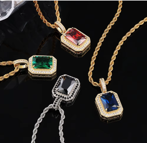 Collier pendentif Hip Hop Iced Out en zircon plaqué or avec chaîne en laiton torsadée, bijoux unisexe pour le quotidien - Product Image 2