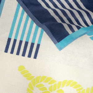 Toalla de Playa Infantil de Lujo con Superficie Suave de Felpa de Alta Calidad, Absorbente, Ligera, de Algodón/Poliéster, para Baño, Piscina y Uso en el Sol - Product Image 3