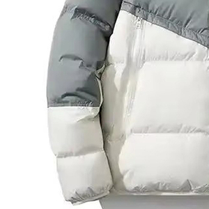 Veste d'hiver premium pour homme, veste matelassée légère, résistante au vent, personnalisable OEM, veste matelassée pour l'extérieur, streetwear personnalisé - Product Image 3