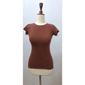 T-shirt pour femme, vêtements de sport de qualité supérieure, fabriqué au Pakistan, haut pour femme - Product Image 1
