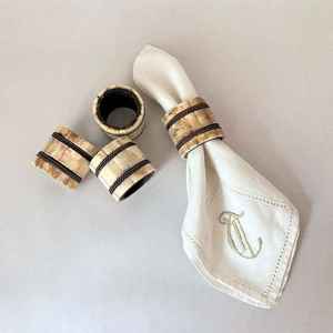 Elegante Anillo para Servilletas de Cuerno, Hecho a Mano, Ecológico, Estilo Rústico, Decoración para Mesa de Comedor, Ideal para Regalos, Tradebyd - Product Image 1