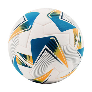 Ballon de football de taille 5 en cuir PU et mousse EVA, design classique jaune et bleu, pour entraînement sportif en extérieur - Product Image 3