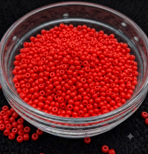 Paquete a Granel de Cuentas de Cristal Rojas Redondas de 8'0 Pulgadas, Modelo 93170, para la Fabricación de Joyería - Product Image 1
