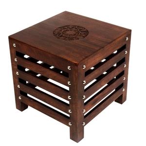 Meubles en bois de manguier faits à la main avec finition antique, chaise multifonctionnelle, repose-pieds, support pour plantes et table d'appoint - Product Image 2