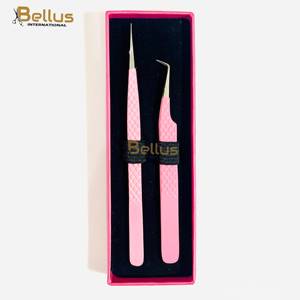 Pince à cils Bellus International de luxe en acier inoxydable durable à pointe lisse et nano-adhérence pour extensions de cils volume russe 45 90 - Product Image 2