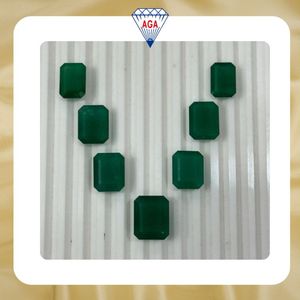Esmeralda Natural de Zambia, Corte Octogonal, Juego de 7 Piezas, 90.76Ct, Verde AAAA, Gema Suelta, IGI, Ligeramente Aceitada, Gema al por Mayor en Venta - Product Image 2