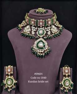 Conjunto de Joyería Kundan Vintage, Collar y Aretes de Latón Chapado en Oro, con Perlas de Moissanita, para Novias y Bodas - Product Image 2
