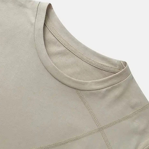 T-shirts pour hommes de haute qualité 100 % coton à col rond avec logo personnalisé, design uni vierge, service OEM, motif lettres, tissu peigné - Product Image 4