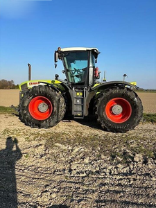 Tractor agrícola Claas Xerion 3800 - Product Image 2