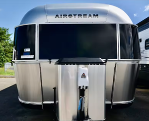 Los Mejores Remolques Usados Asequibles Air Classic 30 de 2017, con Capacidad para 5 Personas, Longitud de 31 pies, 3 Remolques de Viaje Disponibles y Listos para Enviar - Product Image 4