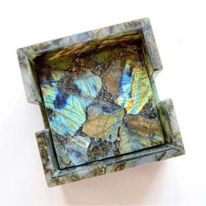 Juego de Posavasos Cuadrados de Labradorita, Resistentes al Calor, Duraderos, Naturales, Protegen las Superficies, Estilo Moderno y Elegante, Hechos a Mano, Regalo de Boda - Product Image 2