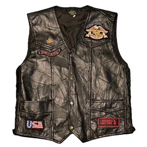 Gilet de motard en cuir véritable personnalisé avec écussons HOG Eagle, design Born To Be Wild USA, fermeture à pression et laçage latéral. - Product Image 1