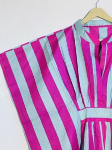Vestido Kaftán a Rayas Rosa y Azul Claro con Cuello Mandarín, Vestido Largo Holgado sin Mangas, Informal de Verano - Product Image 3