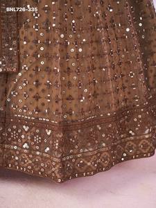 Conjunto de Lehenga Can-Can Semisellado con Red de Tela Suave de Aspecto Lujoso y Bordado con Hilo de Lentejuelas, a Precio Mayorista - Product Image 6