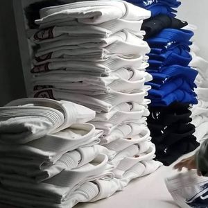 Traje de Jiu Jitsu BJJ de Calidad Premium a Precio Mayorista, Exportador Textil, Fabricación a Granel con Identidad Personalizada, 100% Personalizado - Product Image 4