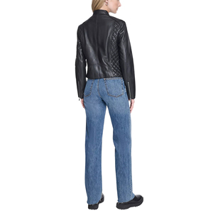 Blouson bomber classique pour femme en cuir véritable, coupe ajustée, fermeture éclair, noir, logo personnalisé, prix d'usine, vente en gros - Product Image 4