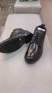 Nouvelle Arrivée 2026 – Bottes Rétro Décontractées pour Hommes en Cuir Véritable, Montantes, Imperméables, Respirantes, Légères, Logo Personnalisable - Product Image 2