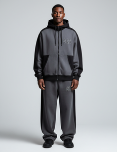 Ensemble de survêtement deux pièces pour homme, noir et gris foncé, avec sweat à capuche zippé et pantalon de jogging, tenue de sport - Product Image 1