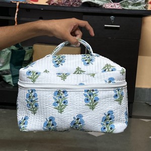 100% Cotton Quilted <b>Cosmetic</b> <b>Bags</b> Handblock Printed Colorful Makeup <b>Bag</b> for Women <b>Travel</b> <b>Cosmetic</b> Pouch - Product Image 2