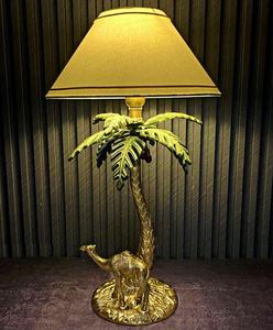 Lámpara de Mesa Estilo Costero con Base de Latón en Forma de Palmera y Pantalla de Tela Blanca, E27 LED 2700K, Luz Cálida, Decoración para Dormitorio - Product Image 3