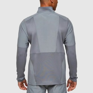 Hauts de sport pour hommes à manches longues, durables, antibactériens, respirants, nouveau style, design personnalisé, fabrication en usine, anti-UV. - Product Image 3