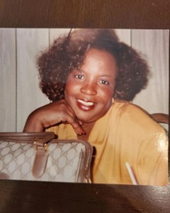 Colgante de Diamante Moissanita con Diseño 3D, Colgante 3D con Incrustaciones de Diamantes, Colgante de Esmalte Personalizado, Plata 925, Nombre Personalizado - Product Image 3