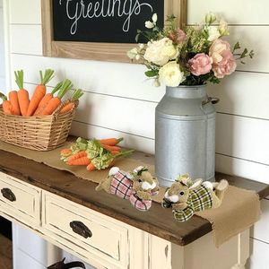 Set di 2 Coniglietti Pasquali Rustici in Sisal da 22,6 cm con Fiore per Decorazioni Primaverili Domestiche, Adatti per Coppie - Product Image 4