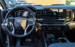 Chevrolet Silverado K1500 LT Trail Boss 4WD 2024, Nuevo, Volante a la Derecha/Izquierda - Product Image 4