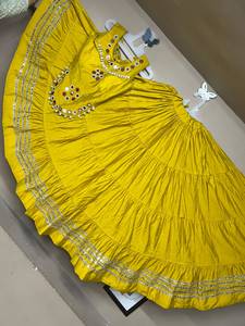 Lehenga Choli Negro con Bordado de Lentejuelas, Vestido Étnico Tradicional Largo Hasta el Suelo para Mujer, Ropa de Boda India Pakistán - Product Image 4