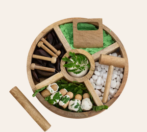 Bandeja de madera para manualidades con herramientas para plastilina, muñecos Montessori para edades de 2 a 6 años, de EXOTIC INDIAN ART - Product Image 1