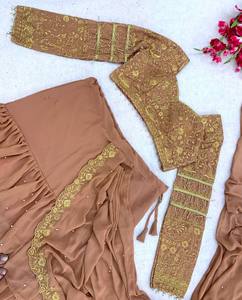 Hermoso Lehenga Saree Indio de Corte A, Ajustado y Listo para Usar, en Tela de Chifón con Cintura Natural, Ideal para Bodas y Fiestas de Diwali - Product Image 5