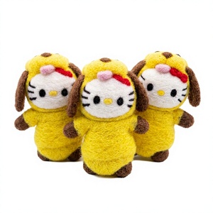 Meilleure poupée en feutre aiguilleté Himalaya, chiot jaune, tenue faite main, 100% laine certifiée, écologique, décoration murale de Noël - Product Image 1