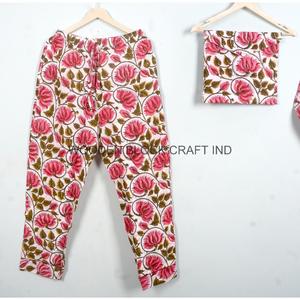 Conjunto de Pijama Unisex de Manga Larga con Cuello en V 100% Algodón para Mujer, Estampado Digital, Suave, para Otoño, Primavera y Varias Estaciones - Product Image 5