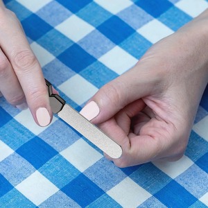 1pc LANGMA Disposable Durable Double-Sided Crystal Glass Nail <b>Files</b> <b>Case</b> Straight Pattern 100 Grit Professional Manicure Tool - Product Image 6