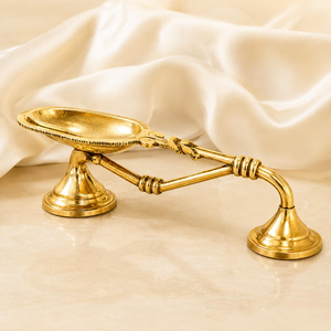 Lámpara de Aceite Diya de Latón Macizo Hecha a Mano, Lámpara de Ofrenda Tradicional India Hindú para Oración, Ritual Aarti Deepak, Lámpara Religiosa para el Hogar - Product Image 2