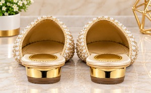 Mules plates à enfiler en or, perles et strass, à bout pointu, pour mariée et soirée - Product Image 4
