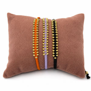 Bracelet en macramé ajustable fait main avec perles dorées, cordon tressé coloré, bijou d'amitié pour femme, tendance pour les soirées - Product Image 3